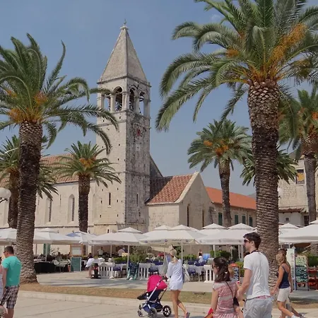 Heated Swimming Pool, Stunning Sea View Terrace A9 Appartement Trogir